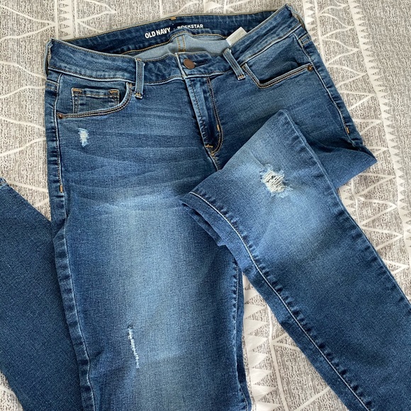 Old navy Rockstar Jeans - Picture 1 of 4